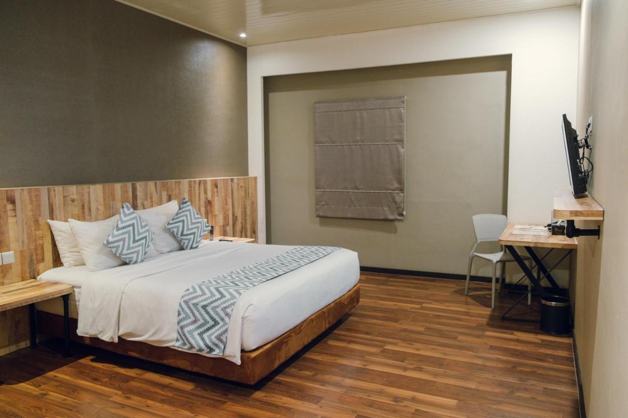 Hotel Nite And Day Veteran Palembang