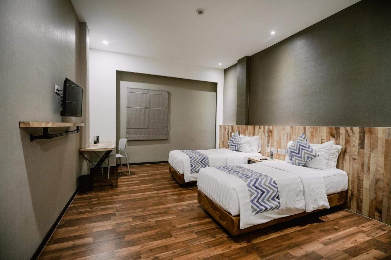Nite And Day Veteran Hotel Palembang